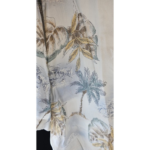 Batik Bay Palm Tree and Fish Short Sleeve Button Front Shirt 100% Rayon Size XL - Picture 5 of 7